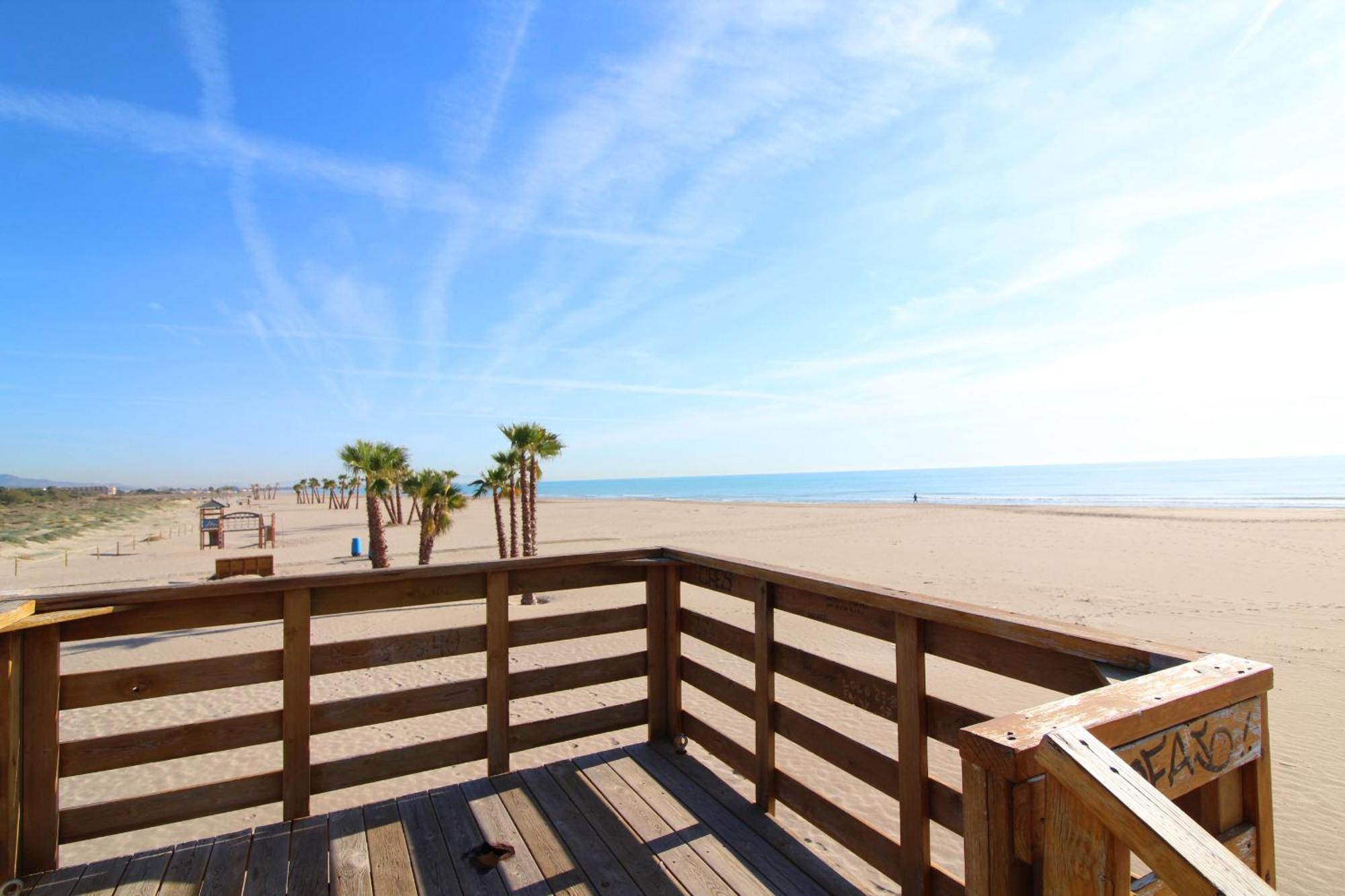 Global Properties, Apartamento Con Terraza Y Vistas Al Mar Y A La Montana Canet d'En Berenguer Extérieur photo